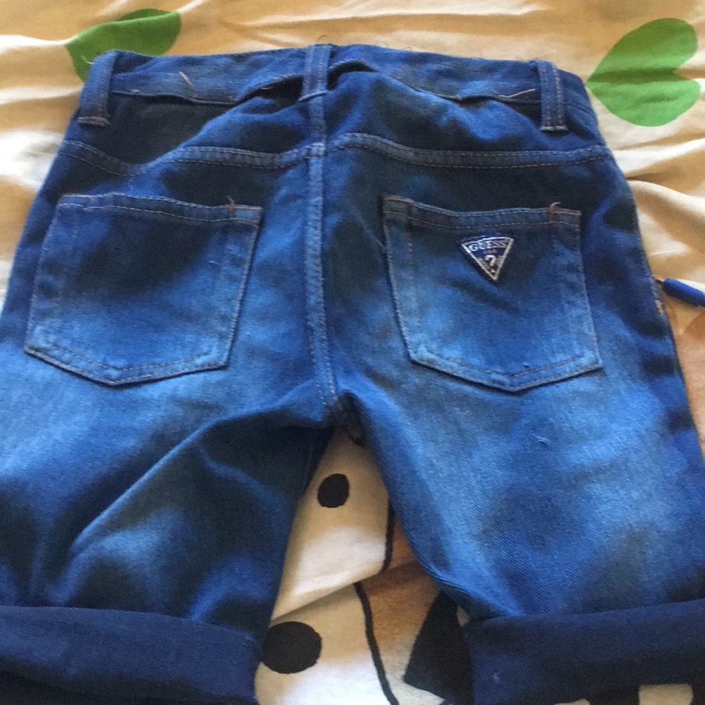 Shorts - Picture 2 of 3